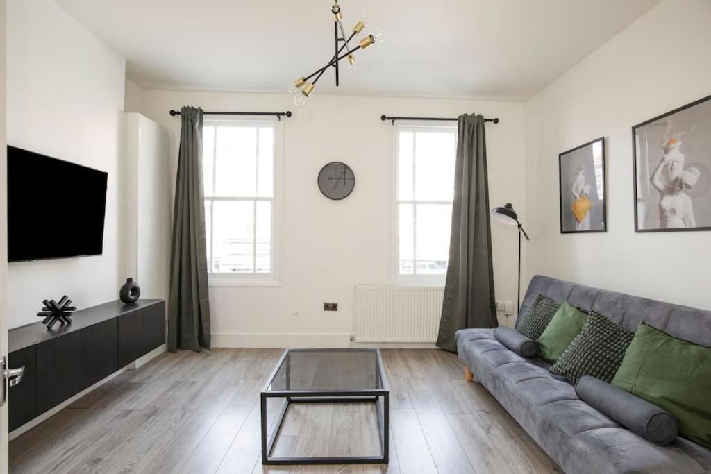 Spacious Serenity In The Heart Of Central London Eksteriør bilde